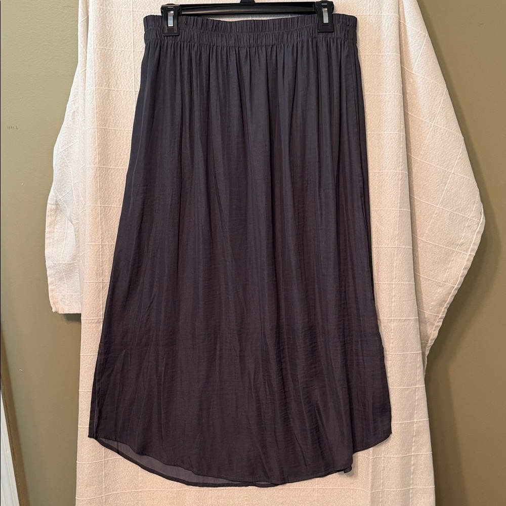 LOFT Charcoal High Low Skirt